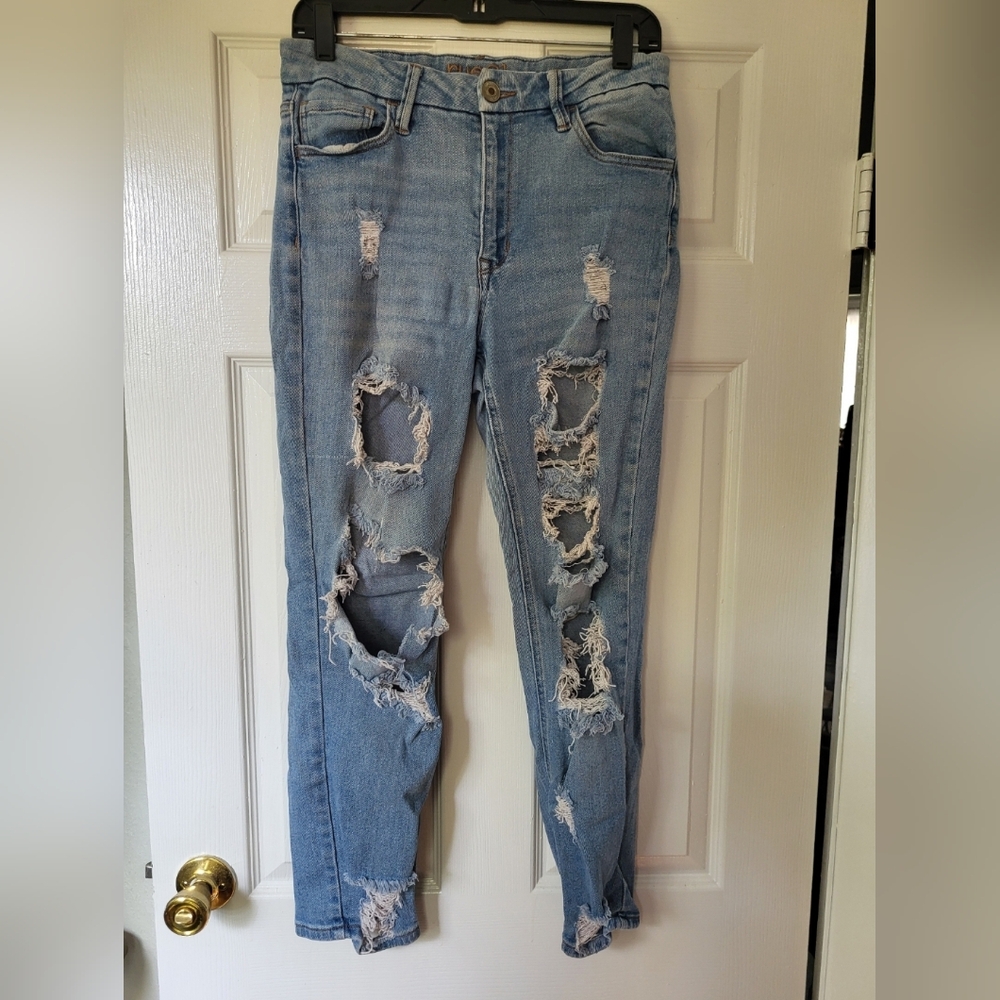 Distressed Curvy Mom Jeans